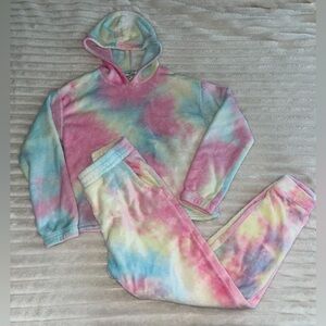 Girls Freshman 1996 Tie-Dye Faux Fur Hoodie and Joggers Set • Large (10/12)